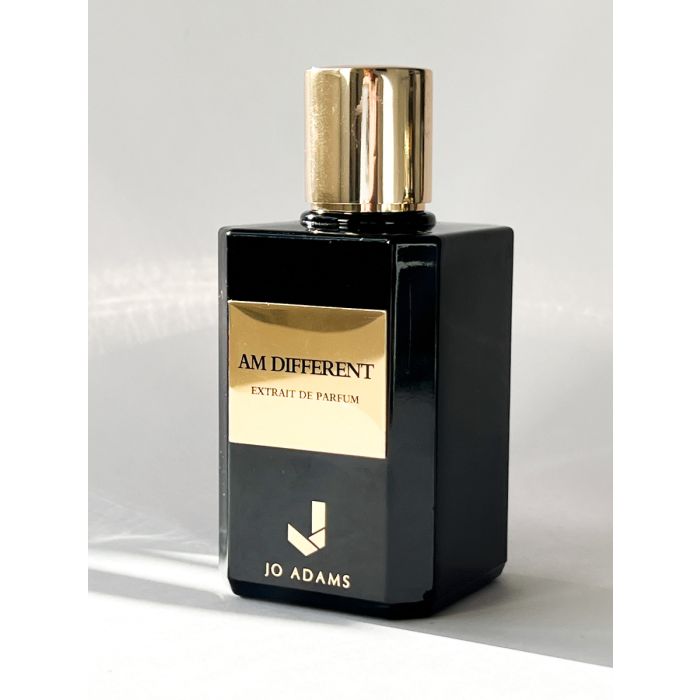 JO ADAMS Am Different-9