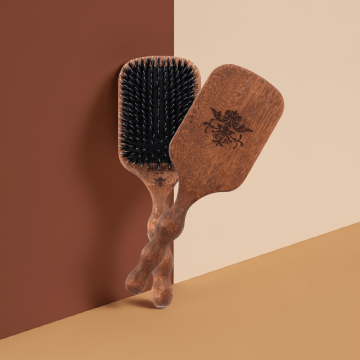 Genius-Paddle Brush